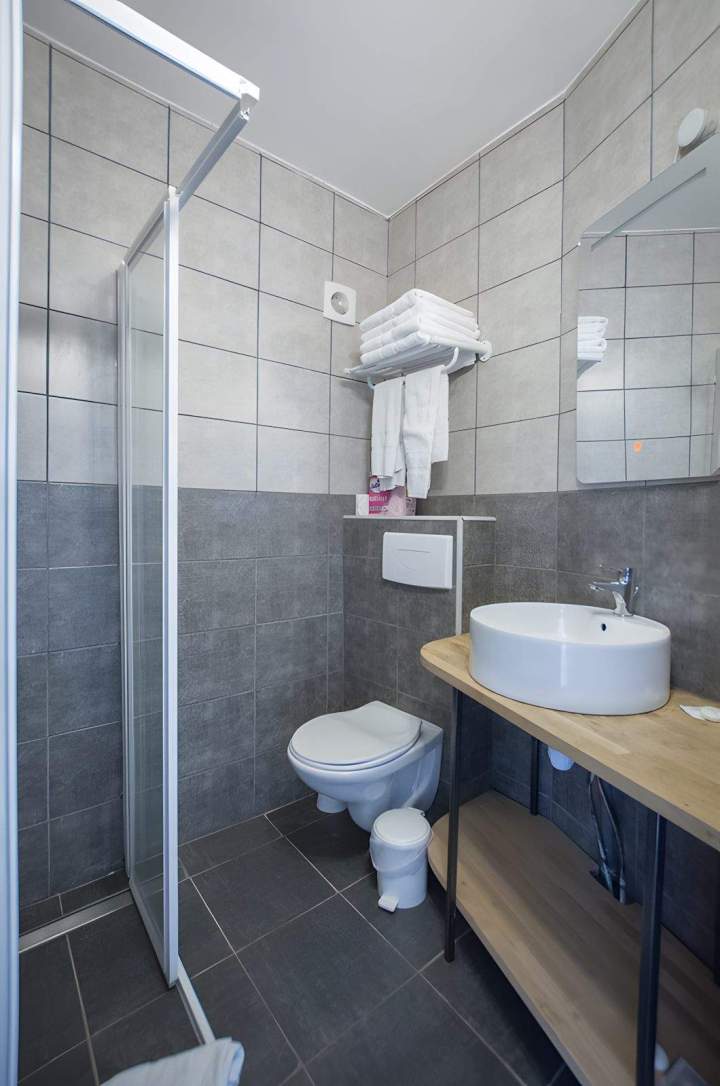 Location d’appartement avec salle de bain Passy